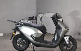 HONDA CUV e EF18
