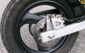 YAMAHA TDR125 DE04