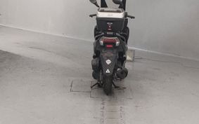 YAMAHA TRICITY 125 SE82J