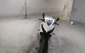 HONDA CBR650R 2024 RH03