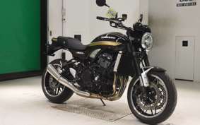 KAWASAKI Z900RS 2025 ZR900K