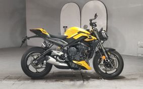 TRIUMPH STREET TRIPLE RS 2024 HDA614