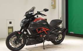 DUCATI DIAVEL Carbon 2012