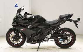 SUZUKI GSX250 R