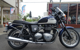 TRIUMPH BONNEVILLE SE 2010 TJ9107