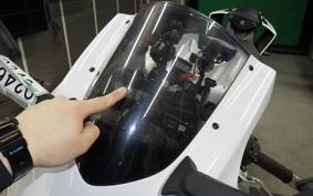 YAMAHA YZF-R6 2019