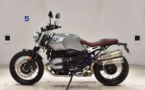 BMW R NINE T SCRAMBLER 2024