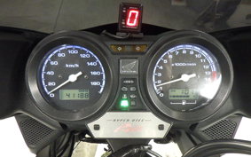HONDA CB400 SUPER BOLDOR VTEC 2010 NC42
