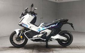 HONDA X-ADV 750 2026 RH21