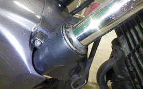 HONDA VTZ250 1999 MC15