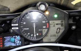 YAMAHA YZF-R6 2019