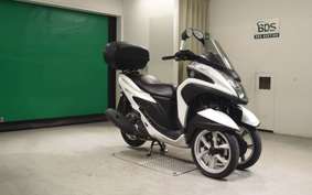 YAMAHA TRICITY 125 2005 SE82J