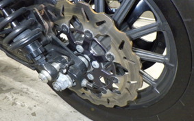 HARLEY XL883R 2005