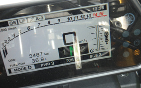 YAMAHA YZF-R1 M 2023 RN40