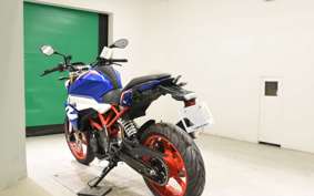 BMW G310R 2024