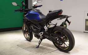 HONDA CB250RA 2016 MC52