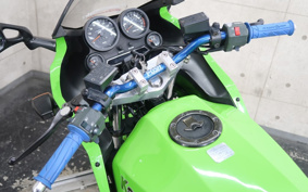 KAWASAKI GPZ900R NINJA 2002 ZX900A