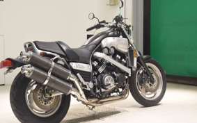 YAMAHA VMAX 2004