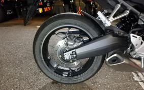 HONDA CBR650R E-CLUTCH 2025 RH17