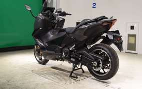 YAMAHA T-MAX 560 T 2026 SJ21J