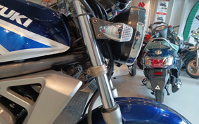 SUZUKI GSX250FX 2004 ZR250C