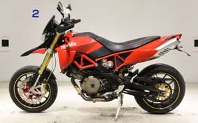 APRILIA DORSODURO 750 2009
