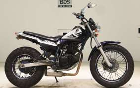 YAMAHA TW225 DG09J