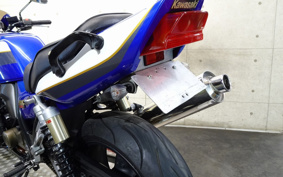 KAWASAKI ZRX1200 R 2004 ZRT20A