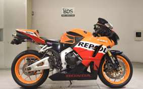 HONDA CBR600RR GEN 3 2014 PC40