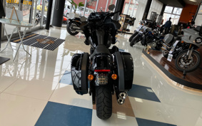 HARLEY FXLRST 2025 YXZ
