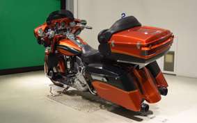 HARLEY FLHTCUSE 1800CVO 2013
