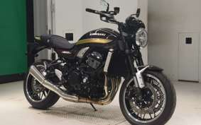 KAWASAKI Z900RS 2025 ZR900K