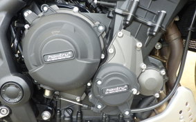 TRIUMPH TRIDENT 660 2023