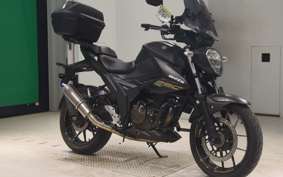 SUZUKI ｼﾞｸｻｰ250 2000 ED22B
