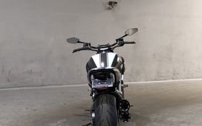DUCATI DIAVEL CARBON 2014 G105JA