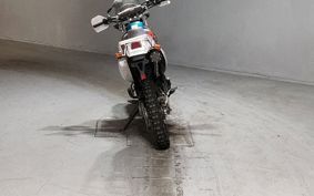 YAMAHA TT250RRAID 4WA