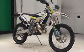 HUSQVARNA TE150I