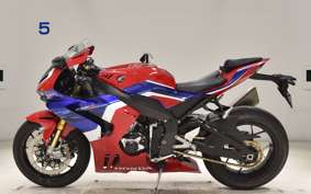 HONDA CBR1000RR RSP 2020 SC82