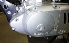 SUZUKI GN125 H 2012