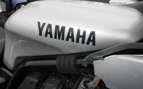 YAMAHA FZ400 4YR