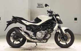 SUZUKI ｸﾞﾗﾃﾞｨｳｽ650A 2013