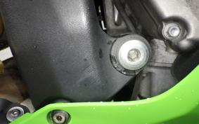 KAWASAKI ZX 10 NINJA R 2011
