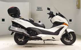 HONDA SILVER WING 400 GT Type 2009 NF03