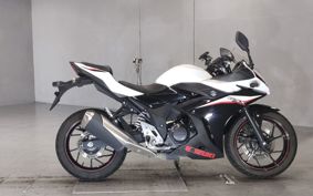 SUZUKI GSX250 R DN11A