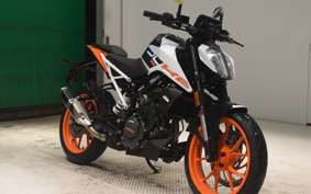 KTM 125 DUKE 2025