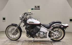YAMAHA DRAGSTAR 400 2000 VH01J
