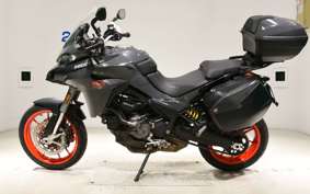 DUCATI DUCATI MULTISTRADA V2S 2022