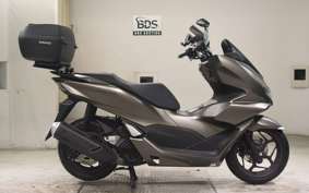 HONDA PCX 125 2005 JK05