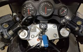 SUZUKI RF900R 1997 GT73E
