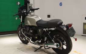MOTO GUZZI V7 STONE 2017
